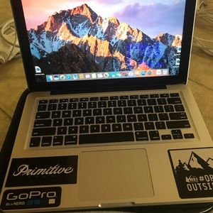 MACBOOK PRO LAPTOP W/ CHARGER AND CASE